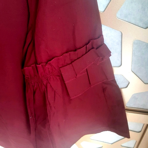 NWT FALLS CREEK Merlot Ruffle Bell Sleeve Top - Picture 4 of 8
